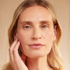 The Ultimate Regenerating Care 11 The Ultimate Regenerating Care -Lunara Beauty Store medias 110